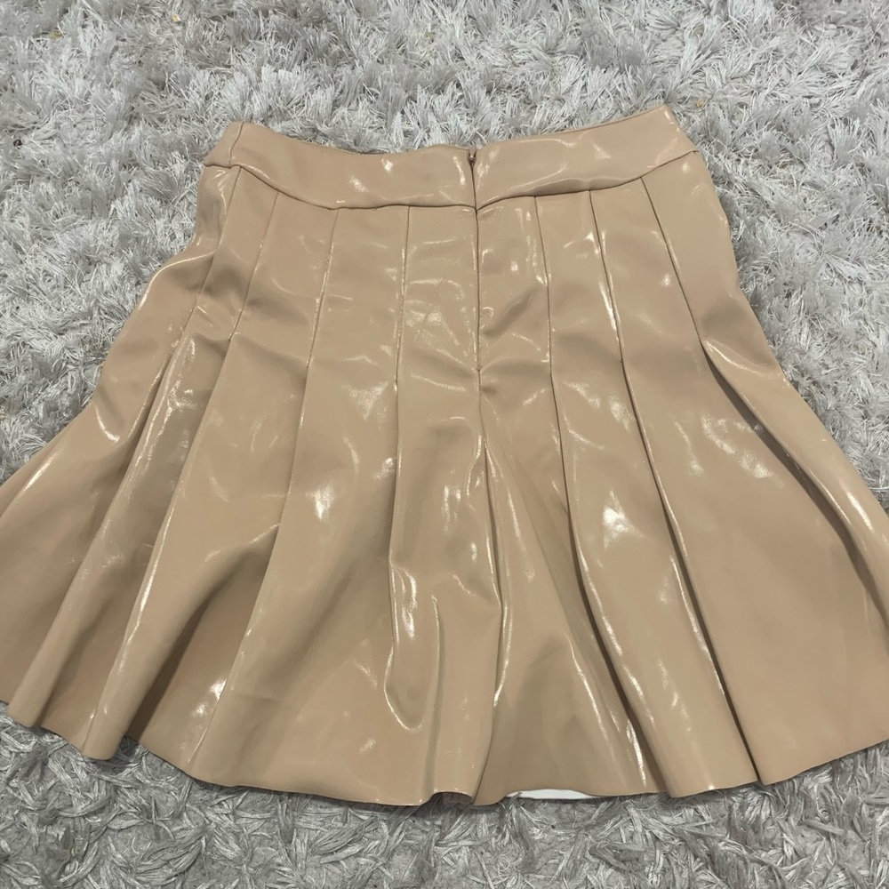 Tan skirt!